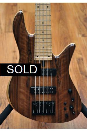 Fodera Emperor Standard Special 5 Walnut Hollowbody Limited Edition Doctorbass 2020 Fodera Emperor Standard Special 5 Walnut Hollowbody Limited Edition Doctorbass 2020